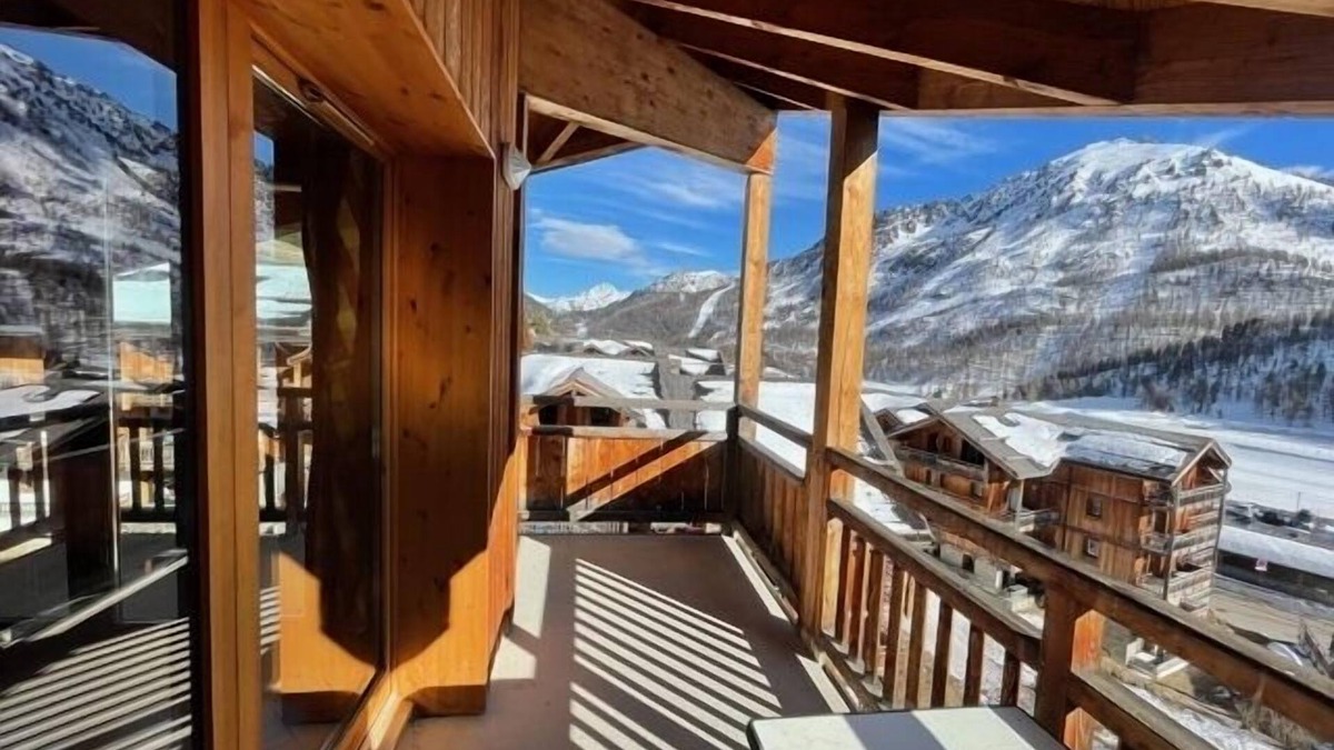 Montgenevre Apartment | Apartment with magnificent view in Le Hameau des Airelles