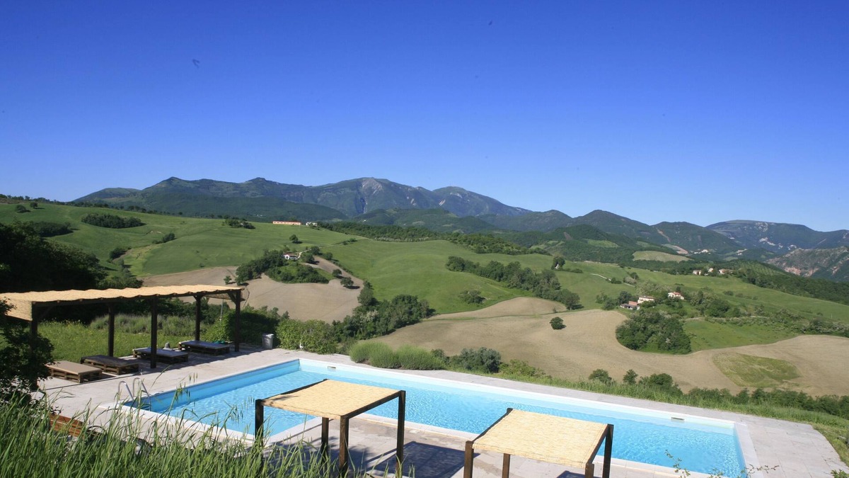 Cagli Apartment | Apartment with swimming pool with fantastic view and close to the sea