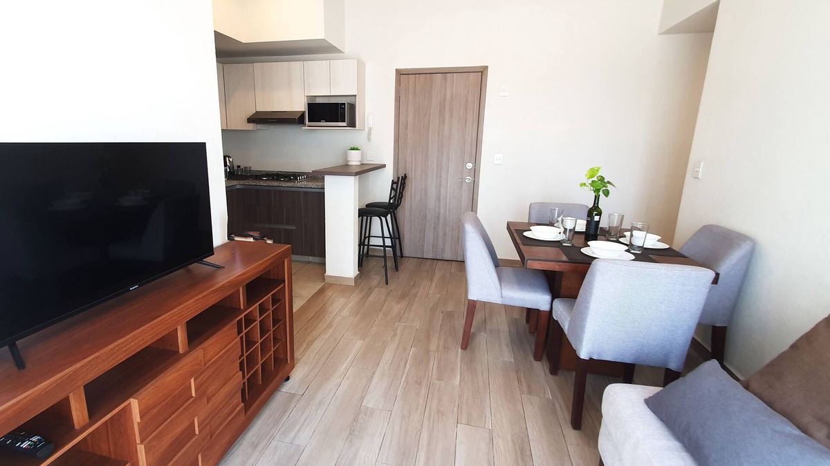 Guadalajara Municipality Apartment | Apartment with swimming pool in condominium near the Guadalajara Zoo and Arena Guadalajara