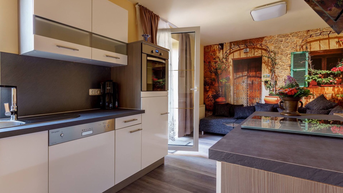 Arnstadt Apartment | Apartment with terrace and more!