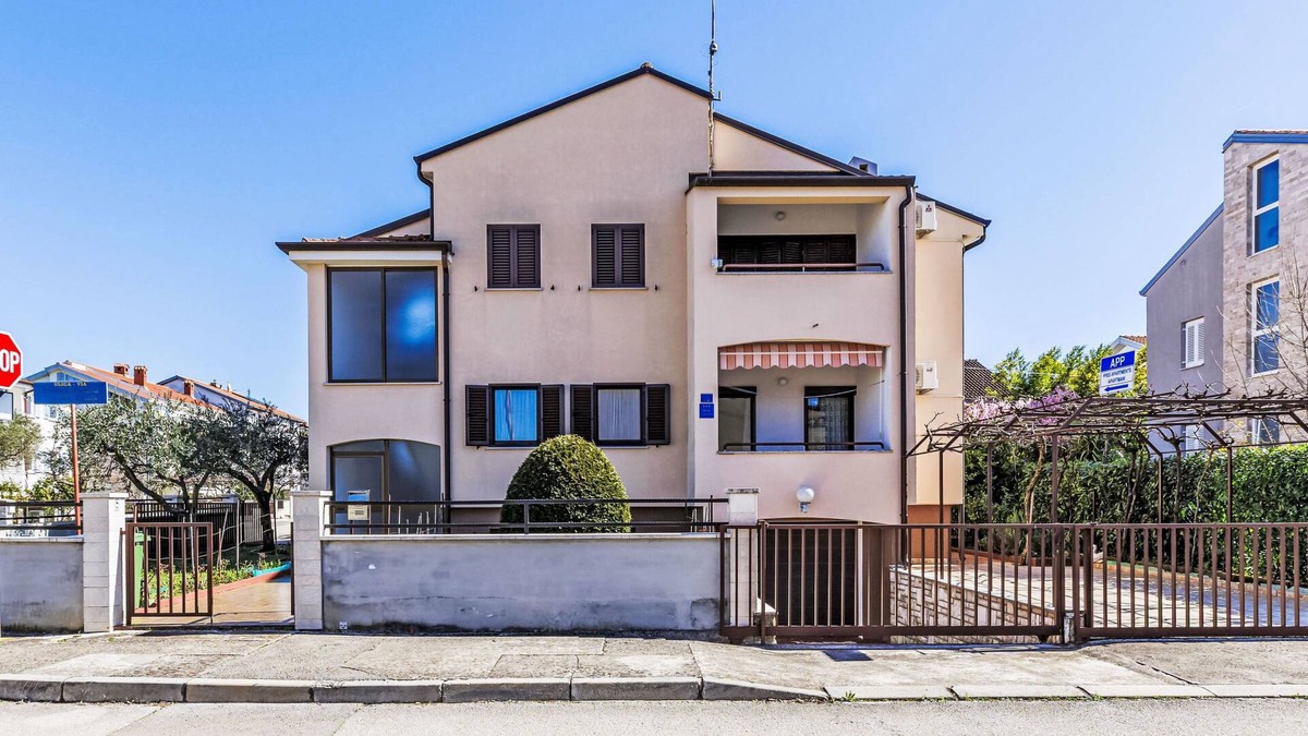 Murine Apartment | Apartment Zoki 2 by Interhome