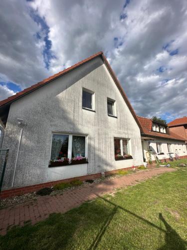 Lalendorf Apartment | Apartmenthaus Iris&Jasmin
