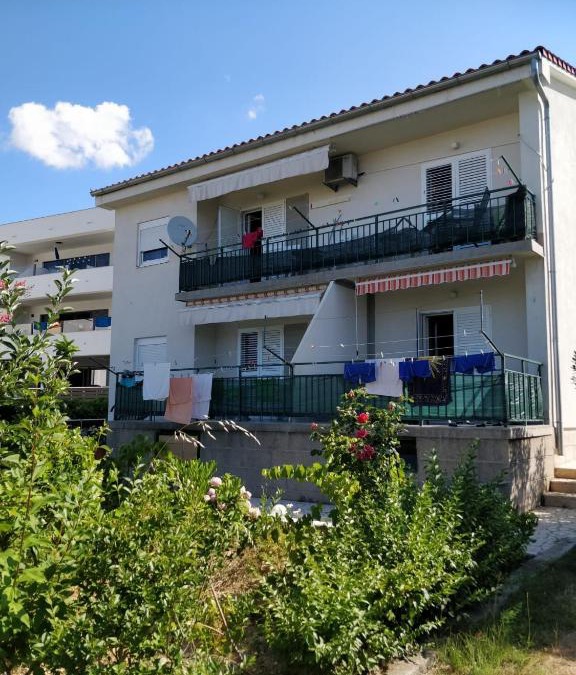 Banjol Apartment | Apartments by the sea Banjol, Rab - 4965