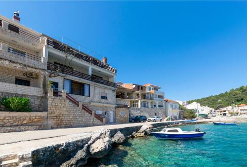 Zavalatica Apartment | Apartments First row