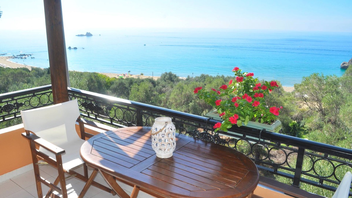 Parelia Apartment | Apartments "Papadatos" on Pelekas beach
