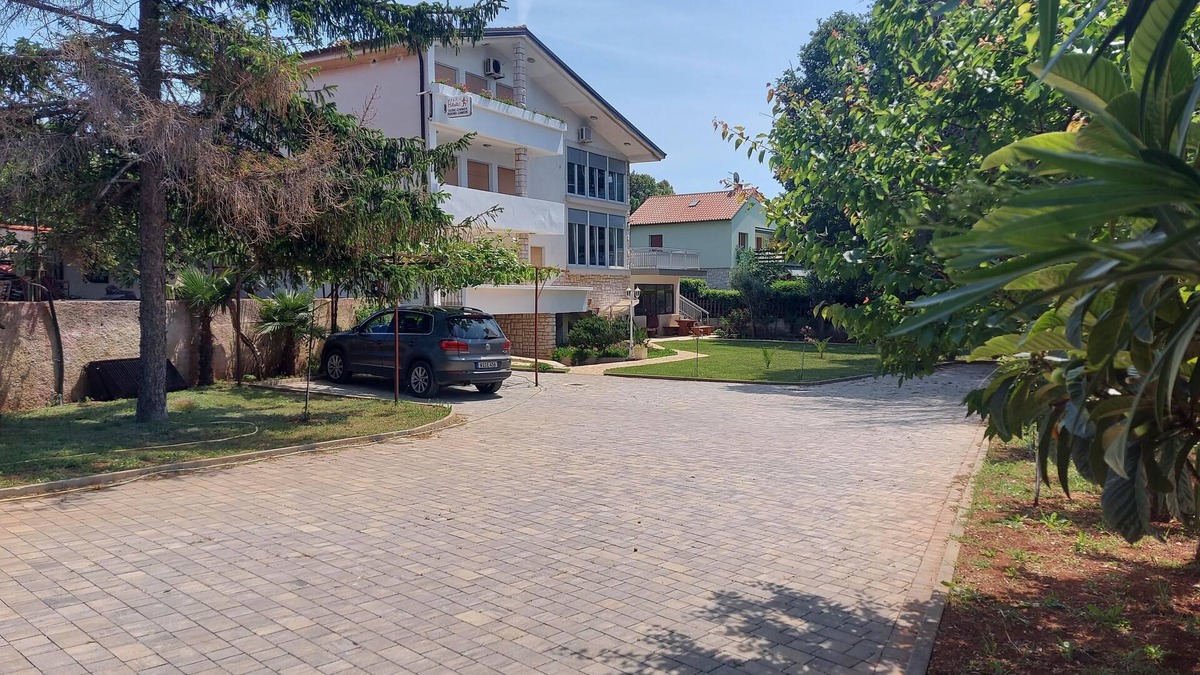 Banjole Apartment | Apartments Hawaii