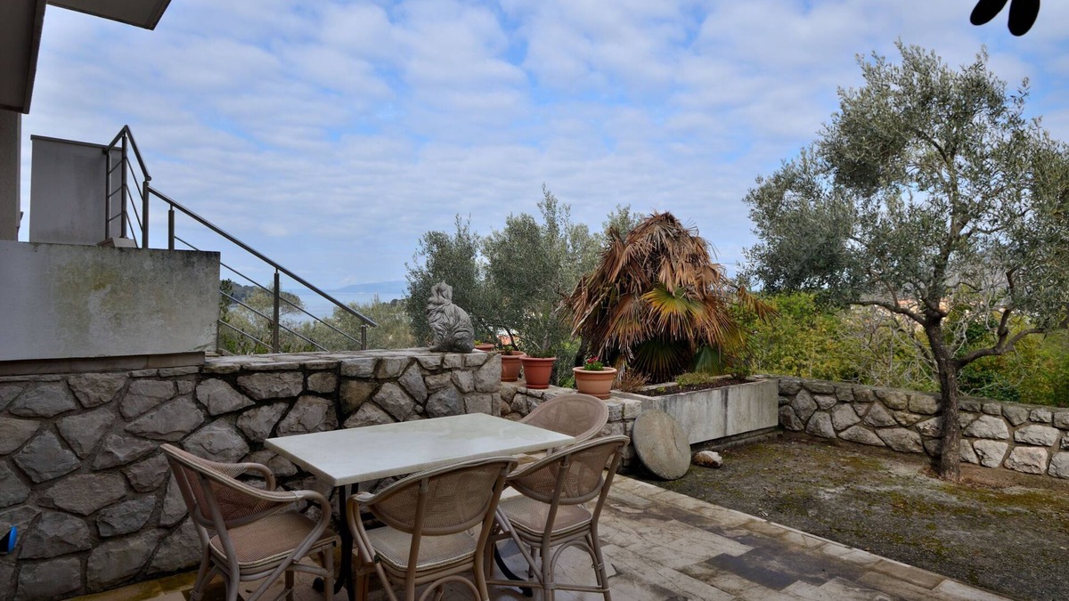 Cres Apartment | Apartments Ljubomir (67851-A3) - Cres - island Cres