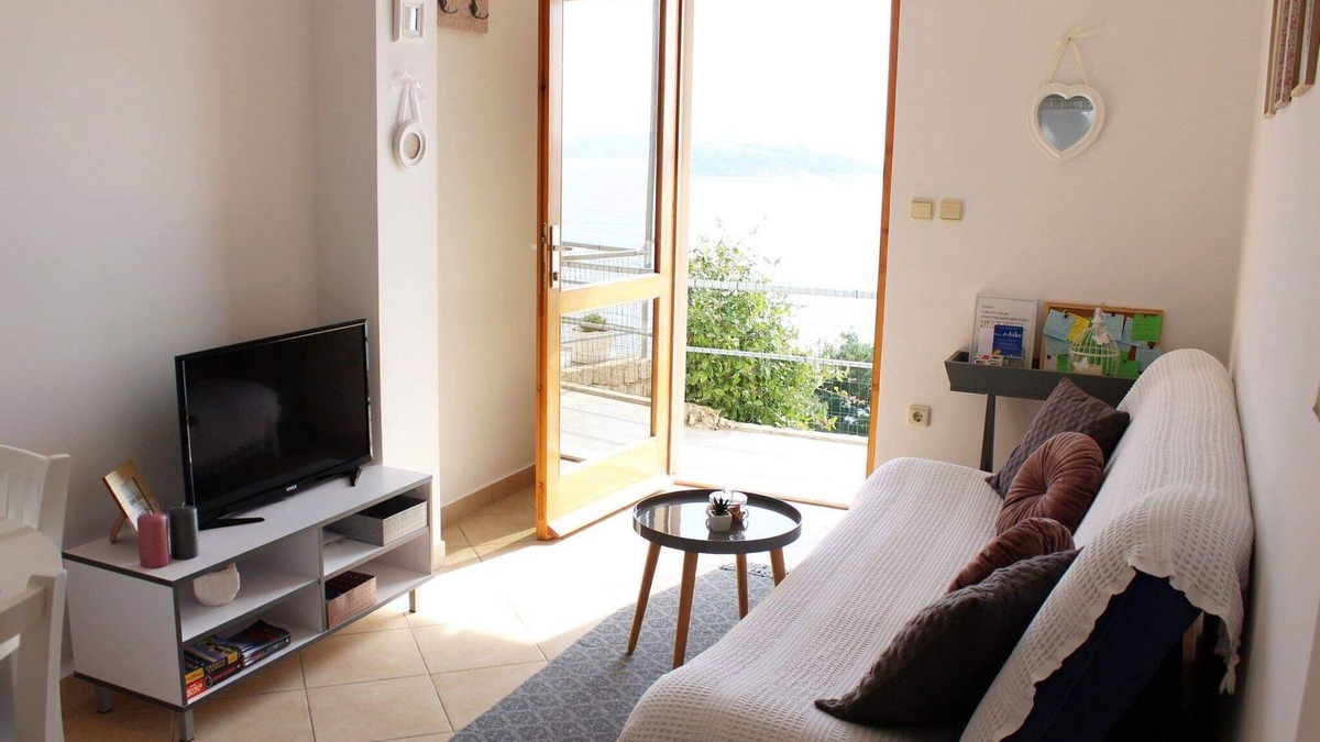 Lozica Apartment | Apartments Lovro - One Bedroom Apartment with Terrace and Sea View (2)