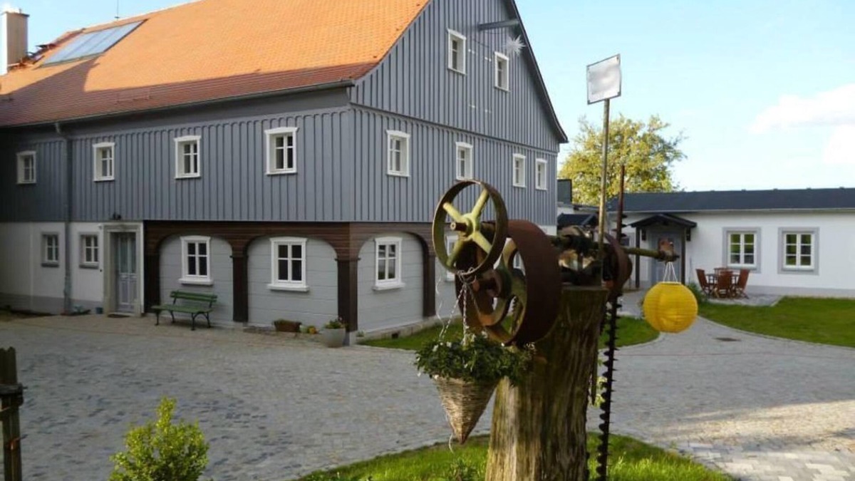 Eckartsberg Apartment | Apartments Mühlenhof