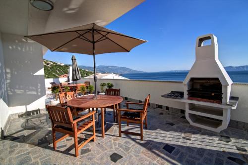 Vratarusa Apartment | Apartments Maris Senj