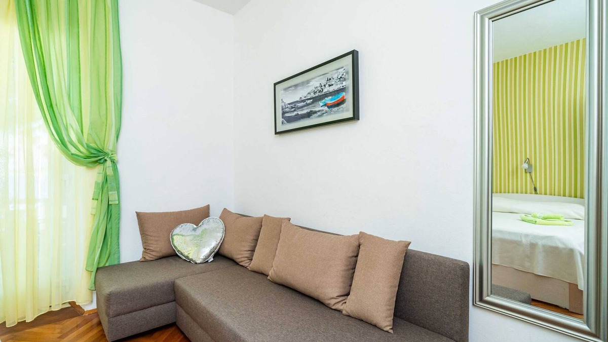 Lumbarda Apartment | Apartments Nikolina (LU) - Two-Bedroom Apartment with Terrace