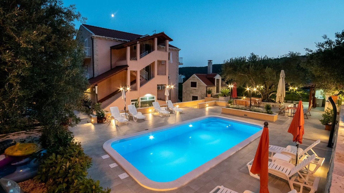 Zaton Apartment | Apartments Njirić