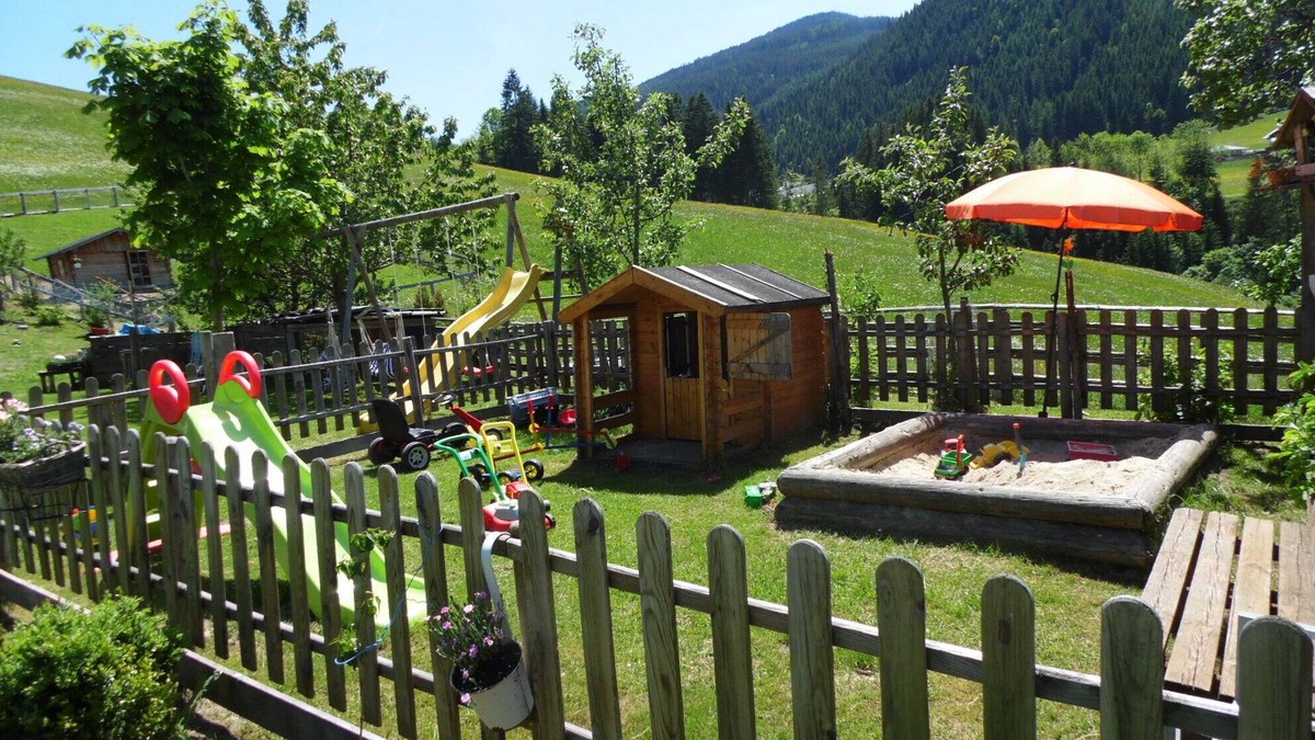 Forstau Apartment | Apartments on the farm EDELWEISS