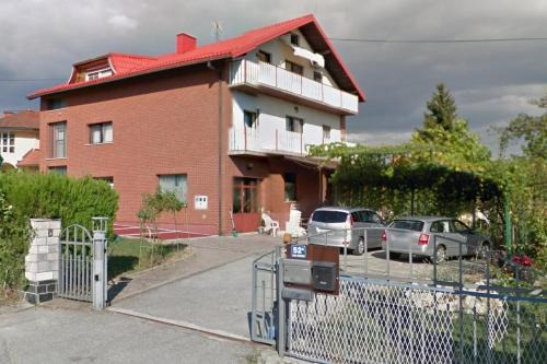 Brdovec Apartment | Apartments with parking space Brdovec, Prigorje - 22481