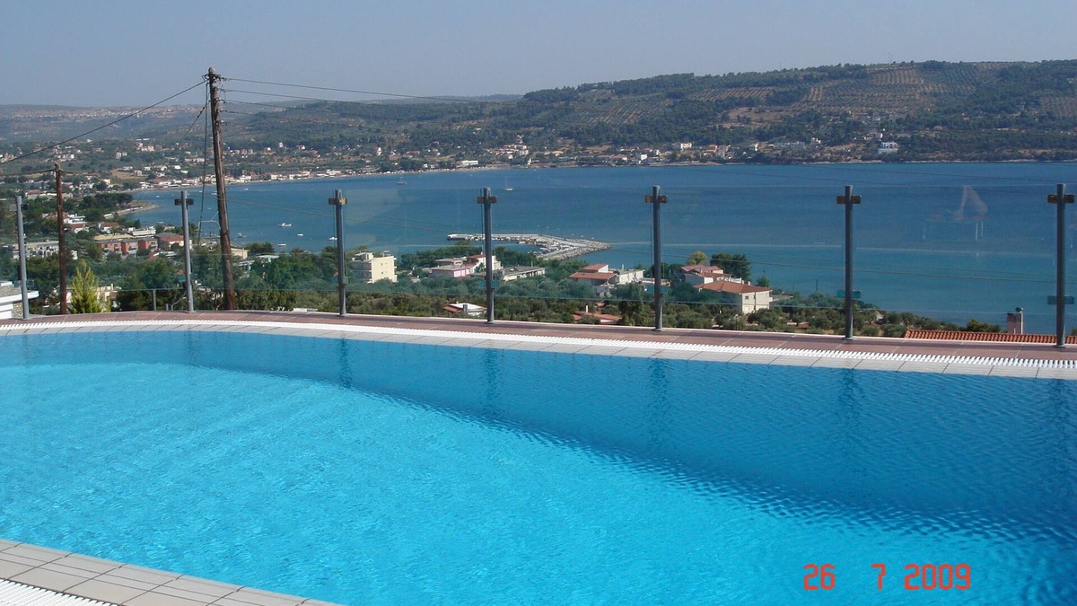 Theologos Apartment | Apartments with comfort and amazing sea view
