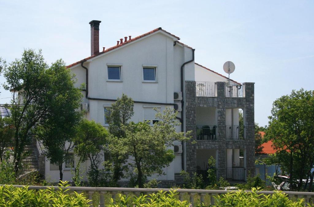 Pinezici Apartment | Apartments with parking space Pinezici, Krk - 5464