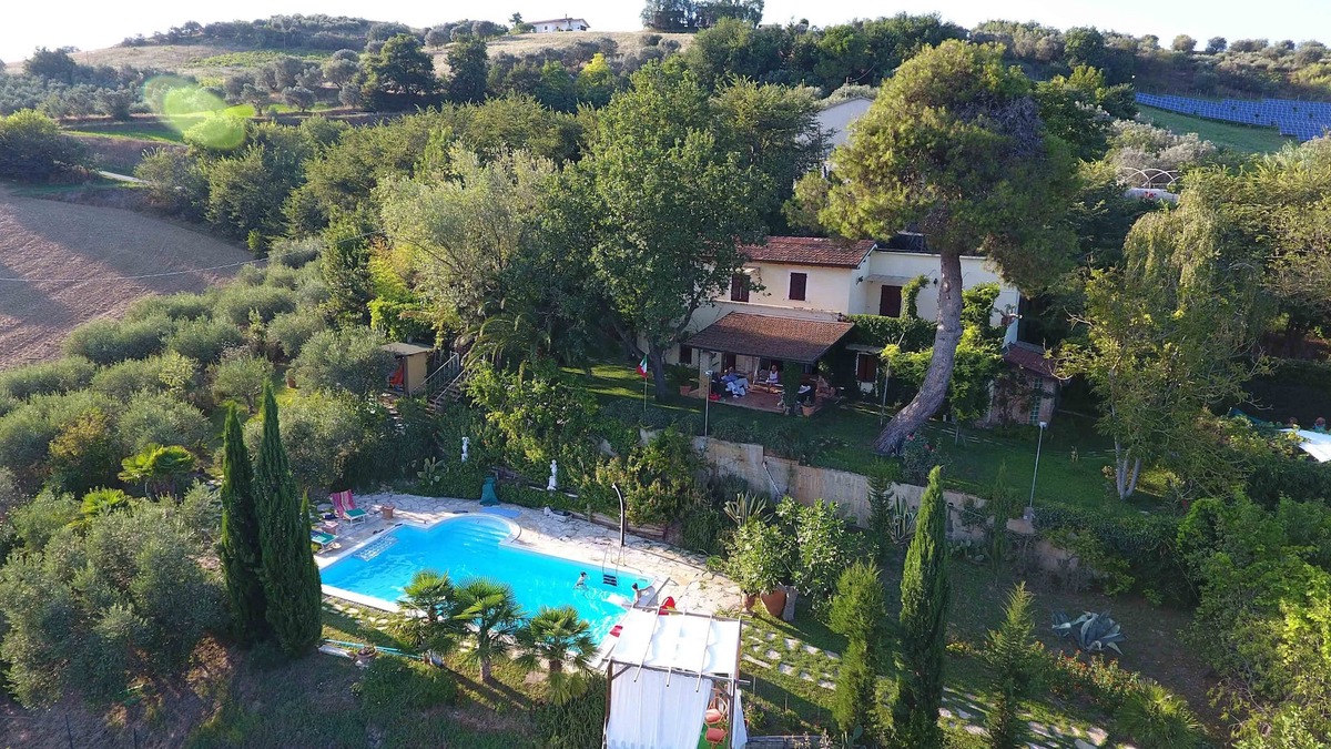 Sant'Omero Apartment | APHRODITE Holidaysuite