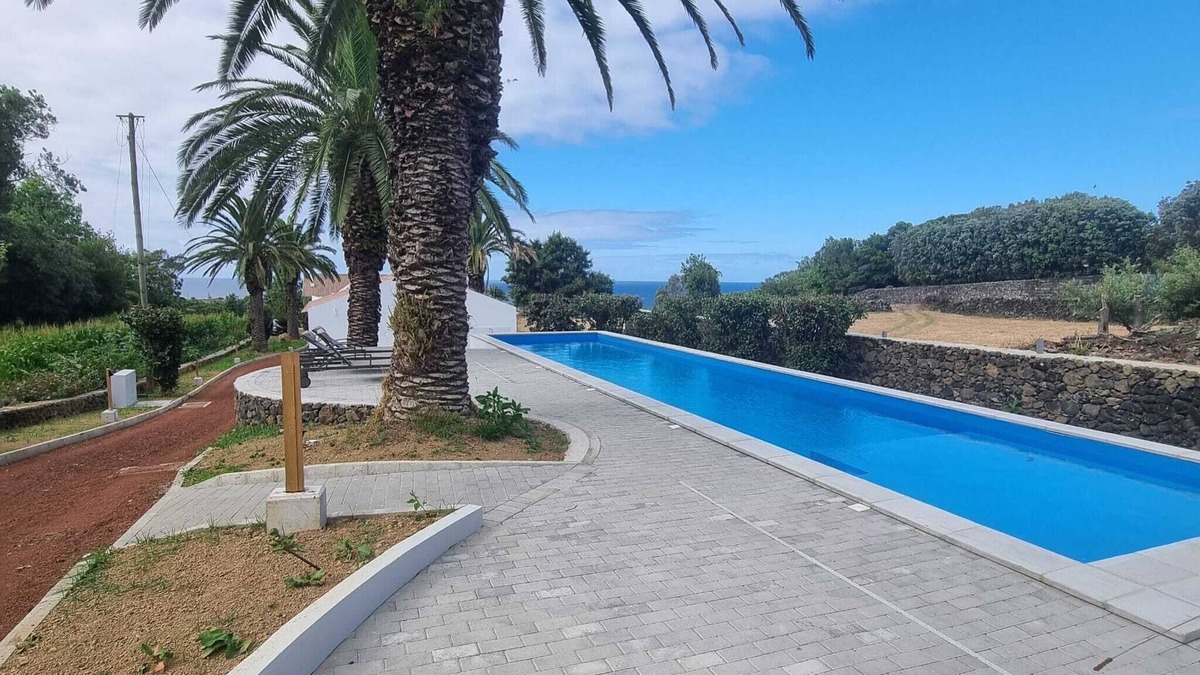 Ponta Delgada House | Ápice - by Azores Green Villas