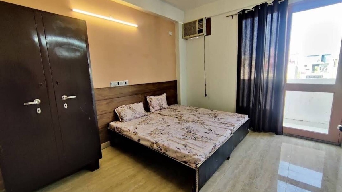 Udyog Vihar Apartment | Apna Apartments