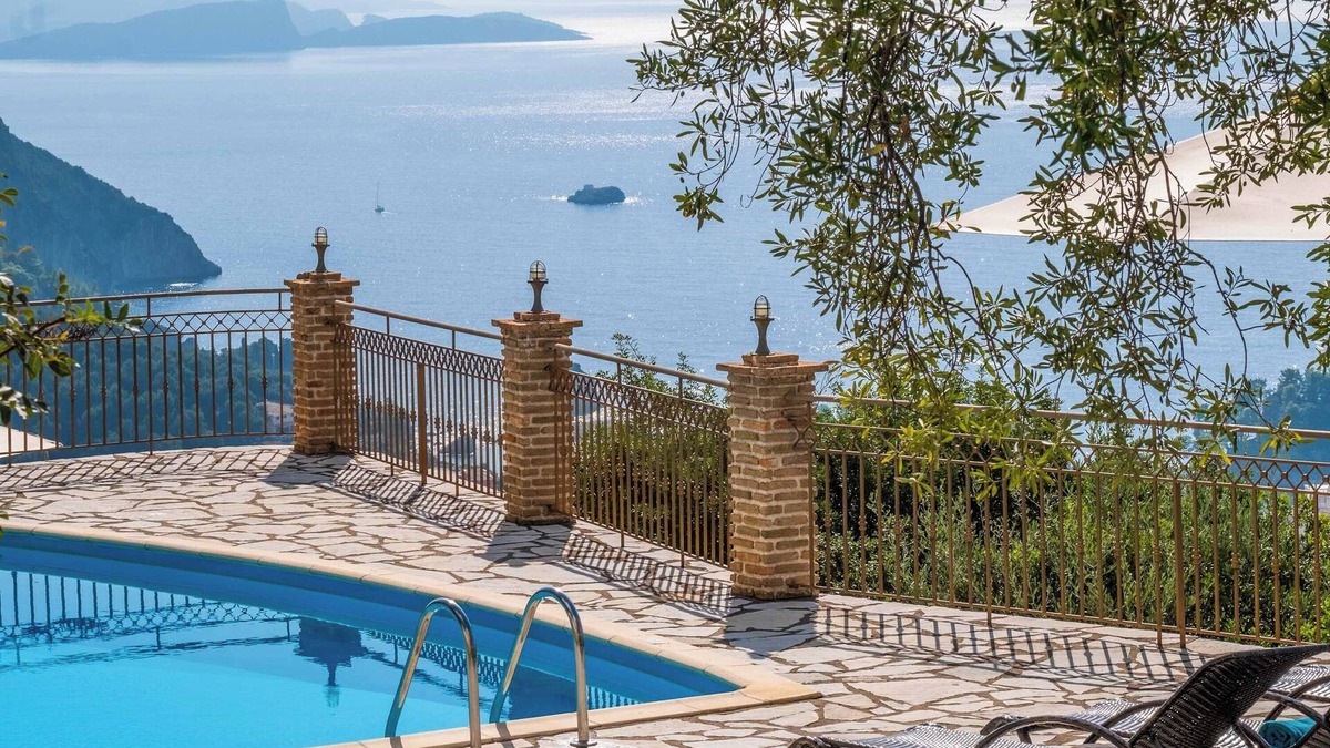 Parga Villa | Apolis Executive Villa
