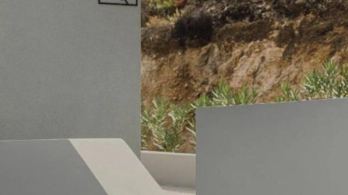 Aperio House | Aposperia Memorable Living