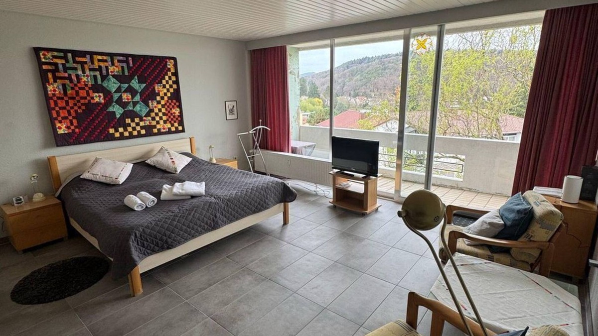 Bad Bergzabern Apartment | App. 3.8 - apartment/apartment, bathroom, WC, living/bedroom