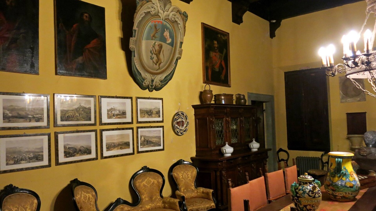 Impruneta Apartment | App. Laura B&B in ancient Villa, wifi and parking, meals and services available