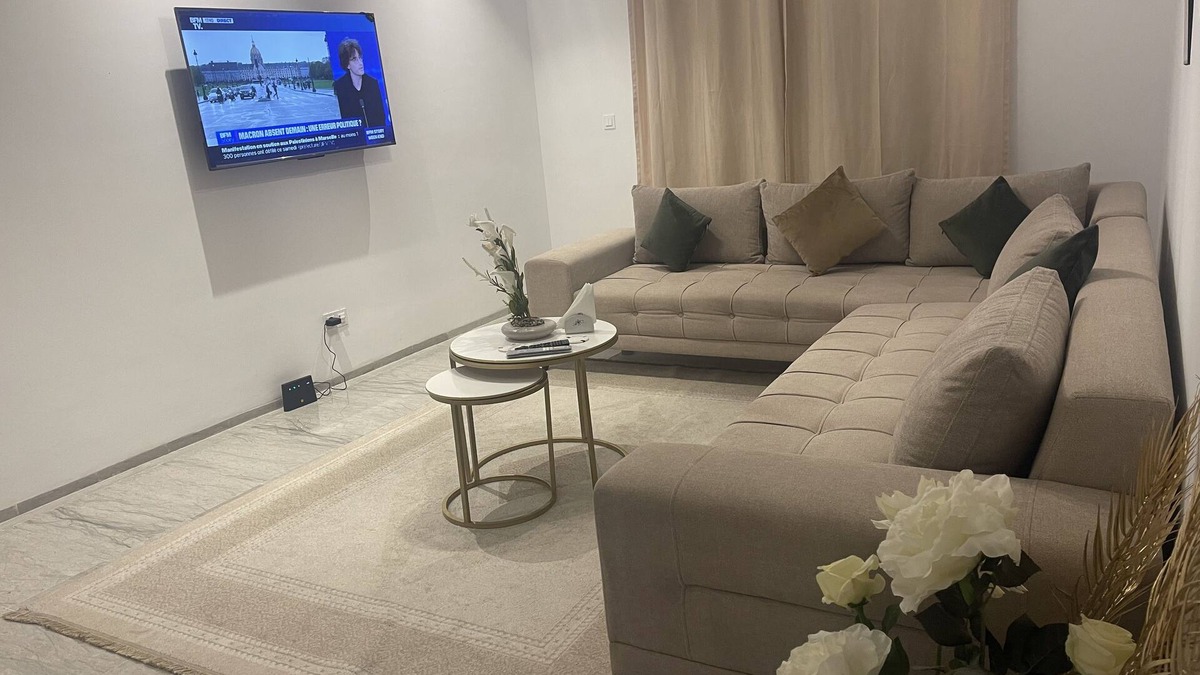 Tunis Apartment | Apparemment de Luxe Tunis a 10 mn de Airport et 5 mn de la Marsa et lac 2