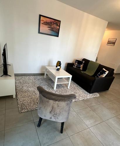 Euromed - La Joliette Apartment | Apparemment lumineux (3 lits, 2 chambres, 1 salon) 2ème Arrondissement