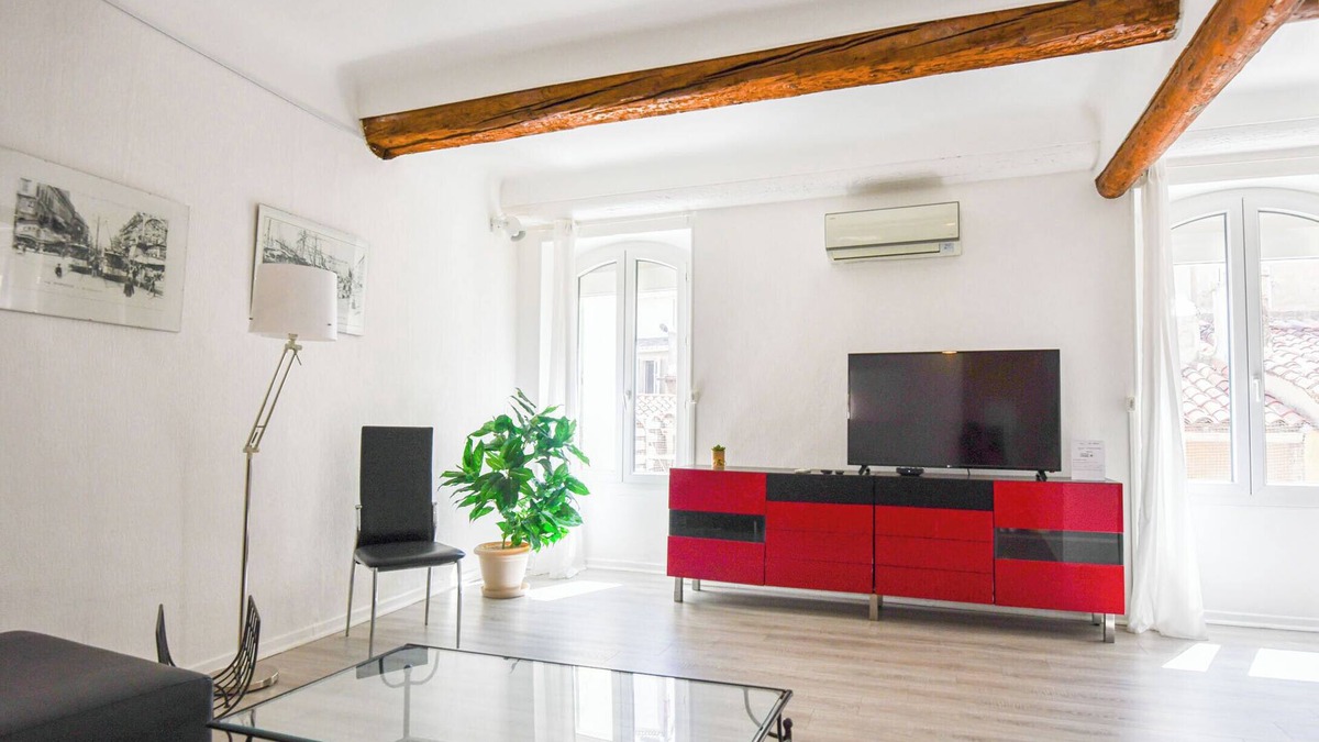Notre-Dame du Mont Apartment | Appart 2 ch A/C proche Cours Julien & Vieux-Port