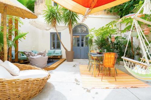 Thiers Apartment | Appart 90M2 with Garden in the heart of the City