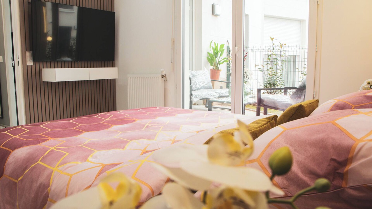 Drancy Apartment | Appart Design Proche Paris, Stade de France Très Calme