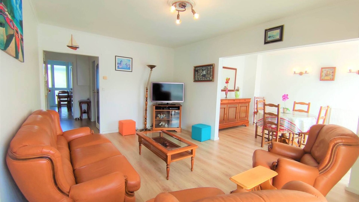 Lagord Apartment | Appart T3 Tout Confort + Parking Privatif
