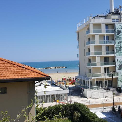 Viserbella Apartment | Appartamento 3 camere con vista sul mare e parcheggio