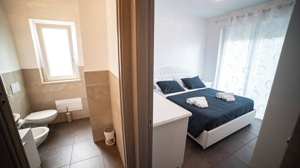 Calimera Apartment | Appartamento A210 Posto al 2° Piano con Terrazzo