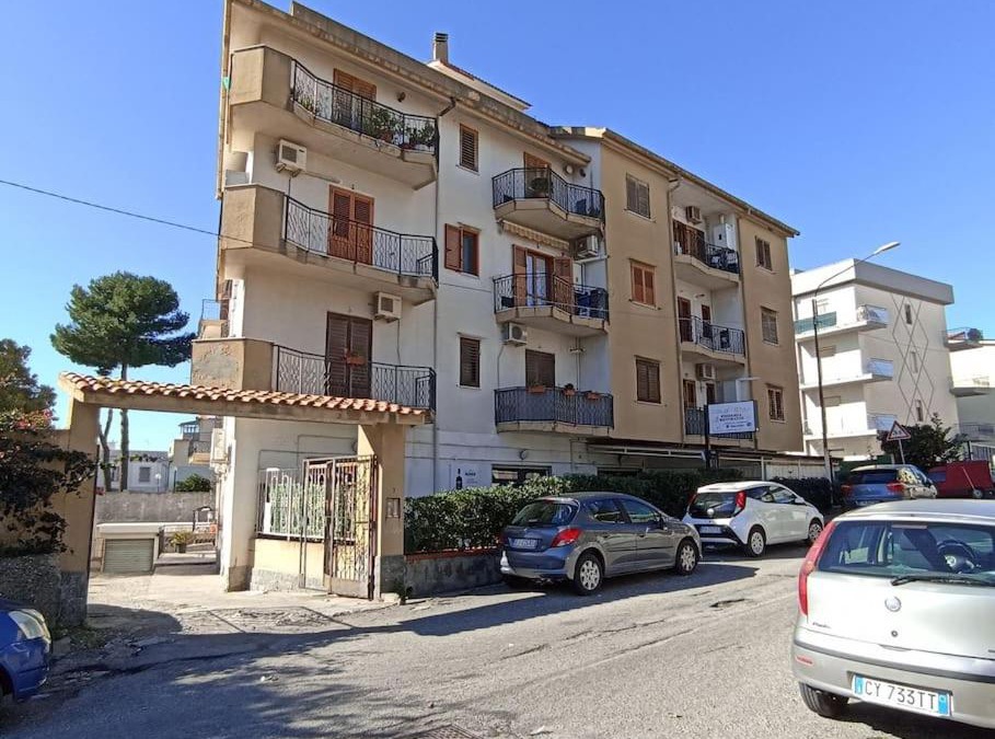 Roccella Jonica Apartment | Appartamento incantevole con parcheggio custodito