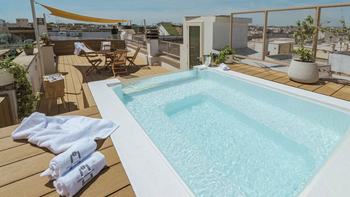 Mesagne Apartment | Appartamento Lusso con Piscina Privata sul Tetto