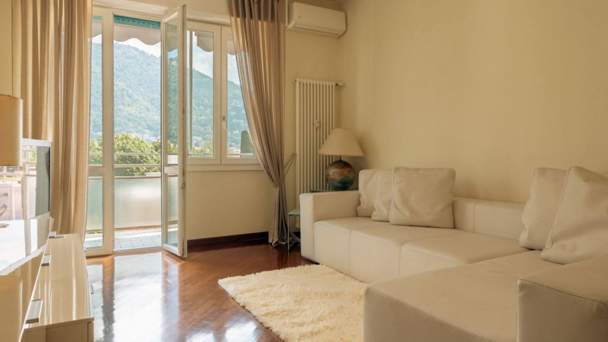 Lovere Apartment | Appartamento Romantico