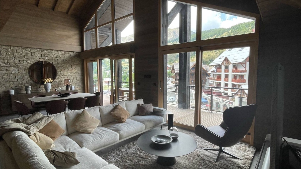 Saint-Etienne-de-Tinee Apartment | Appartement Neuf à 2 min à Pieds des Pistes