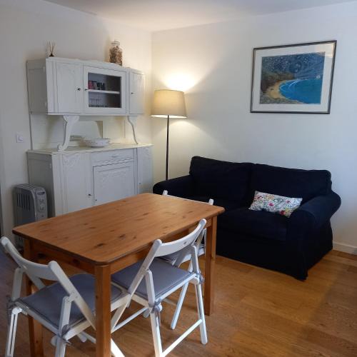 Sollies-Ville Apartment | Appartement à 15 minutes de Hyères et ses plages