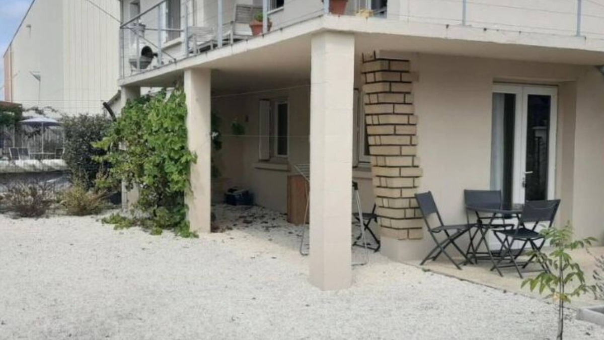 Bergerac Apartment | Appartement à 20mn de la Ville a Pied, Animaux de Compagnie Acceptés