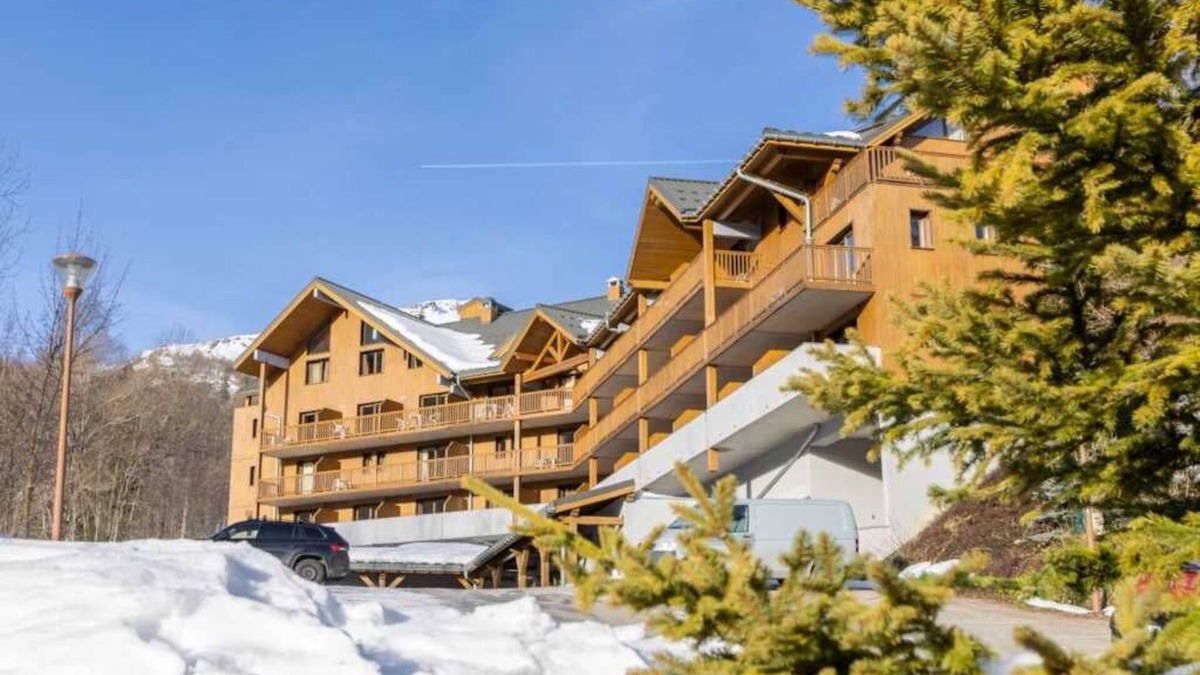Les Bottieres Apartment | Appartement 3 étoiles - Piscine - ccbbcgb