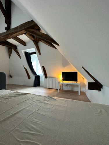 Bauge Apartment | Appartement atypique et chaleureux - 1 chambre