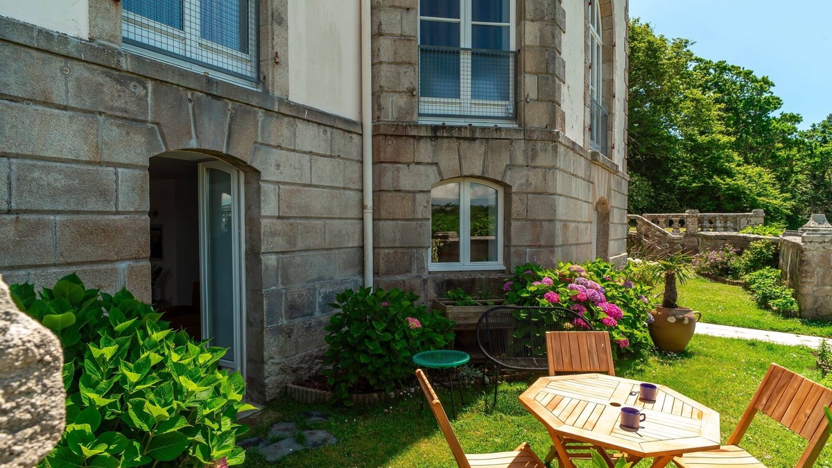 Plouhinec Apartment | Appartement au Château de Locqueran - Mer