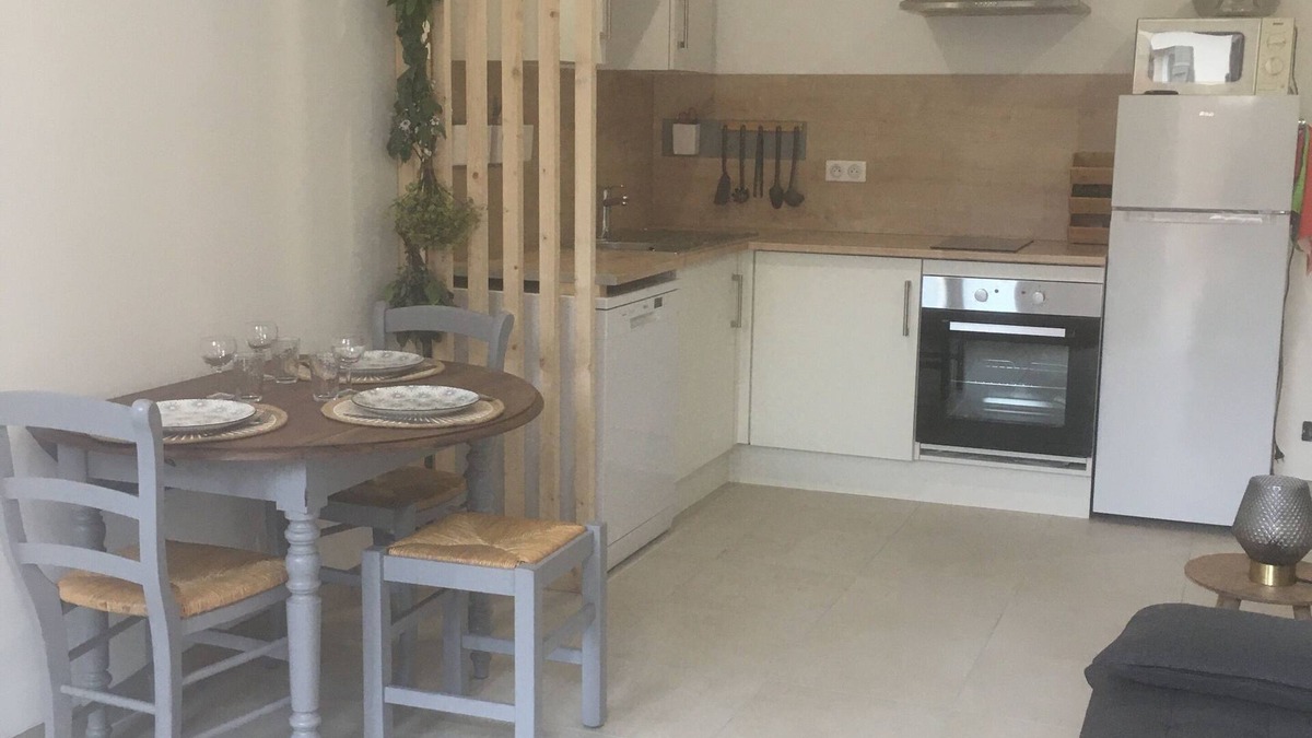 Bracieux Apartment | Appartement au Coeur des Chateaux de la Loire "La Riolle"