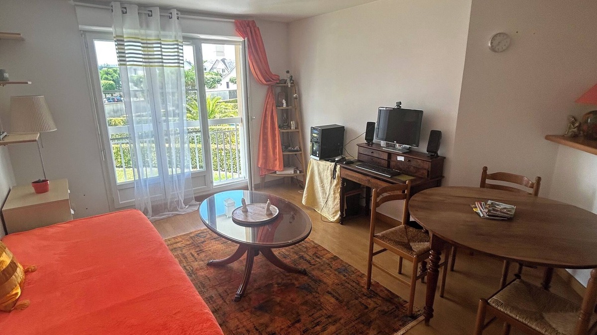 Dinard Apartment | Appartement Clair et au Calme, Proche Mer, Centre Ville, et Casino Barrière !