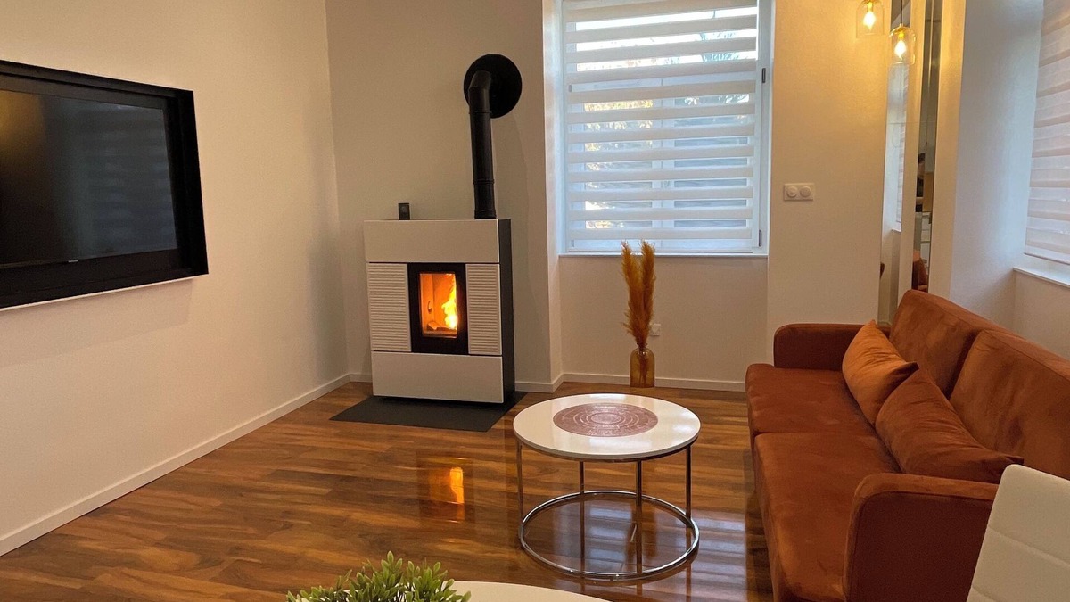 Bennwihr House | Appartement Dans Maison Rez-de-jardin Avec Terrasse Proche de Colmar