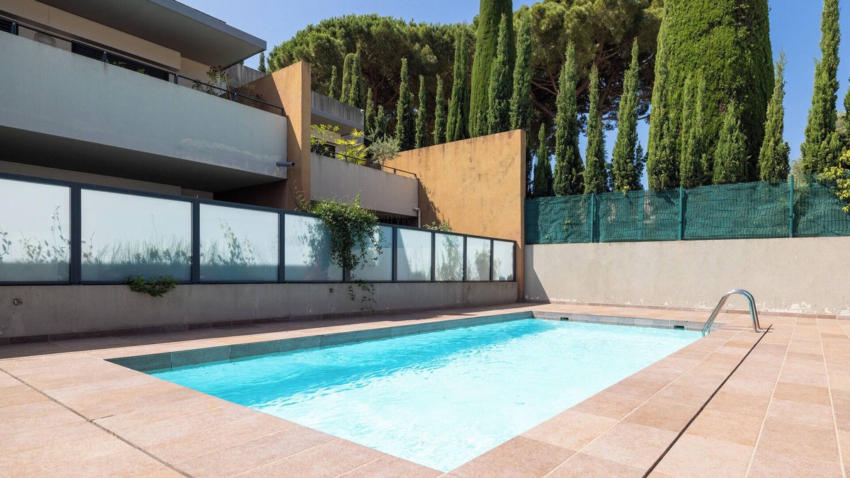 Saint Antoine Apartment | Appartement de la Colline - Welkeys