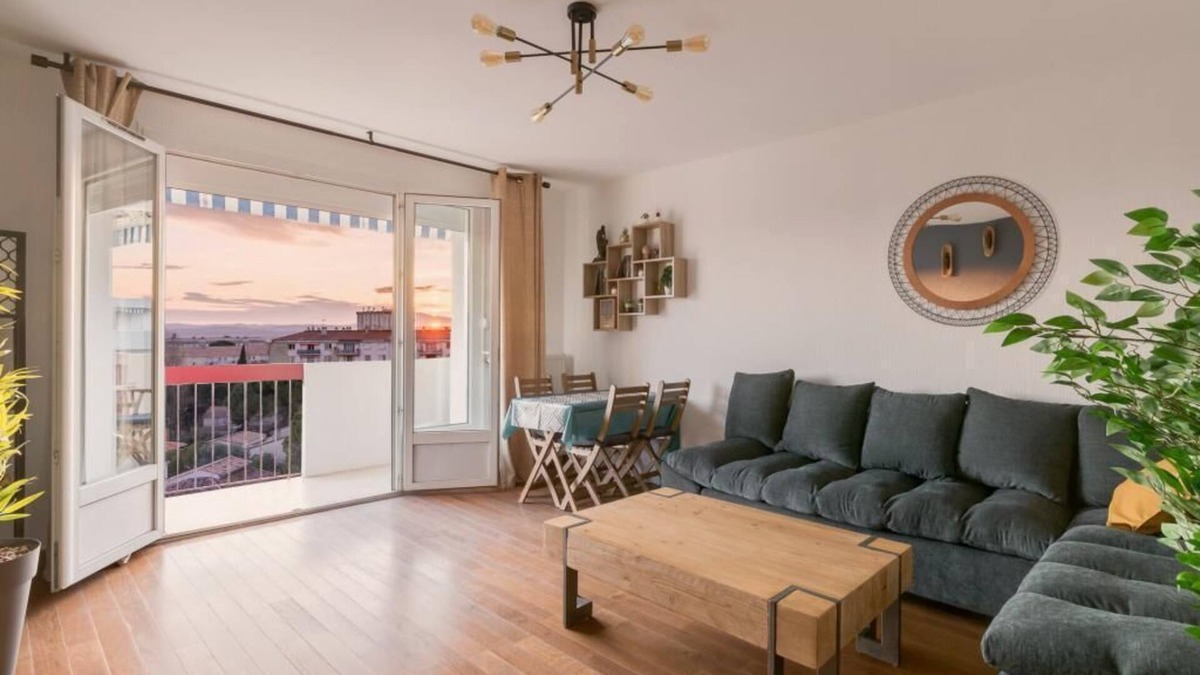 Les Cevennes Apartment | Appartement en Résidence Parking Gratuit Balcon