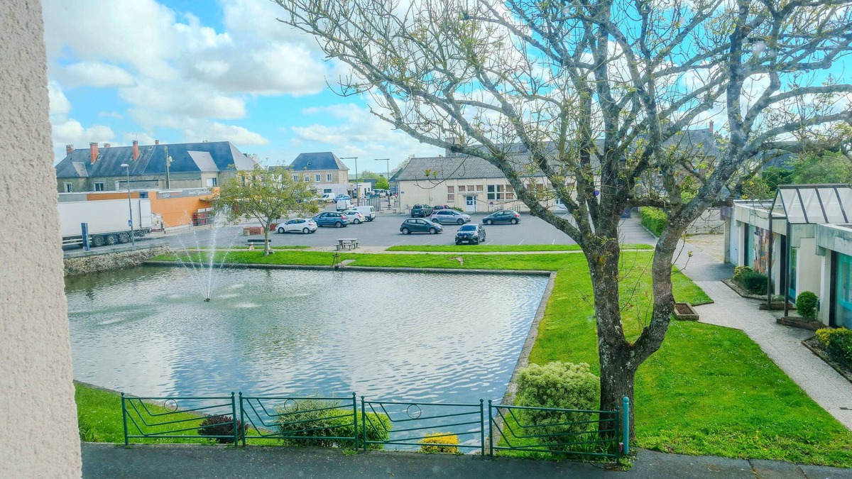 Saint-Jean-de-Daye Apartment | Appartement Terrasse